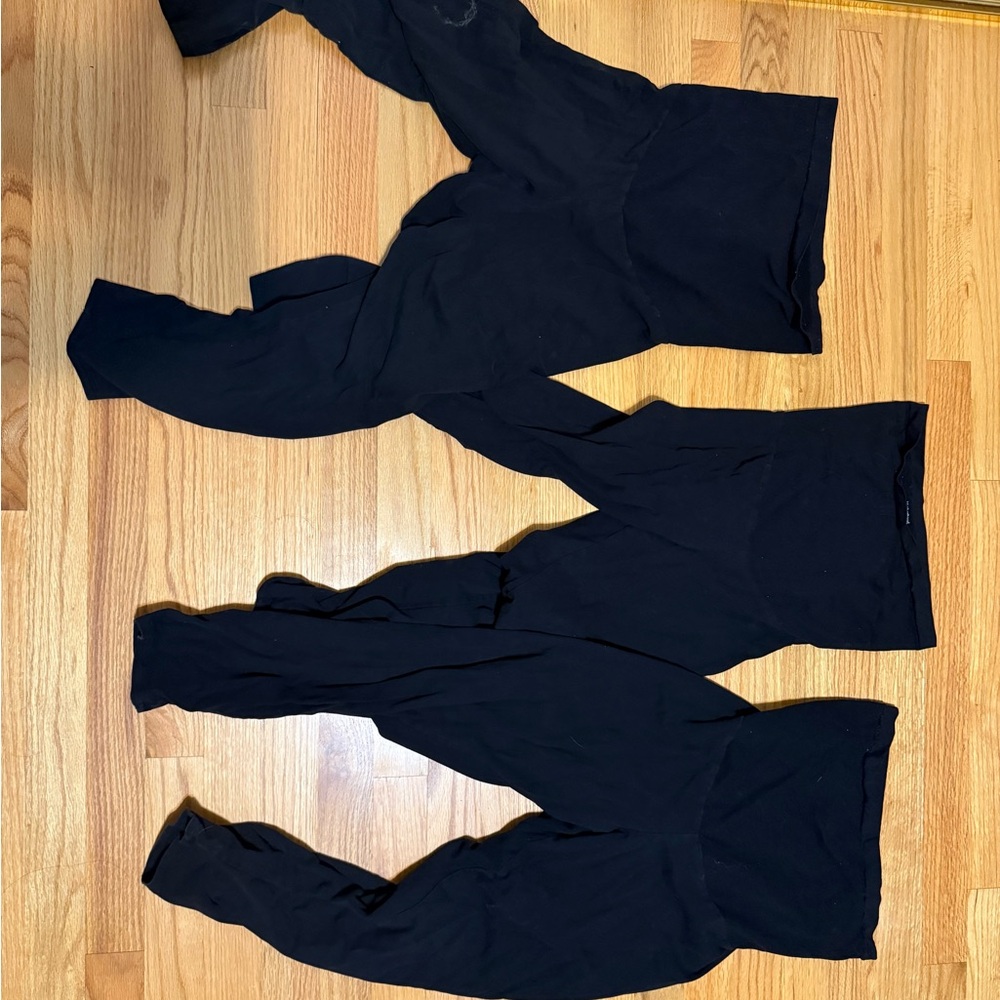 A lot of Maternity leggings, quince, motherhood, and fabletics